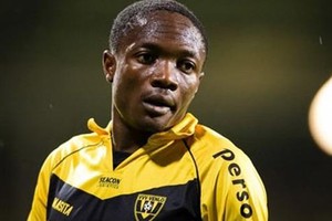 النيجيري احمد موسى ينتقل إلى لسيتر سيتي