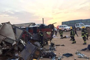 حادث حافلة المعتمرين بالطائف يودي بحياة 13 شخصًا... و6 جثث لا تزال مجهولة