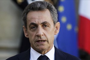 ساركوزي يعتزم التنحي عن رئاسة حزب 'الجمهوريين'