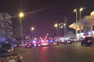 انتحاري يفجير نفسه  قبالة القنصلية الأميركية بجدة