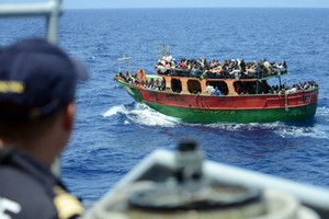 إيطاليا تنقذ أكثر من 2000 مهاجر في يوم واحد