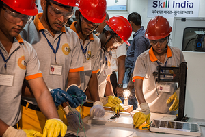 الطاقة الشمسية توفر الكهرباء للهند في المستقبل