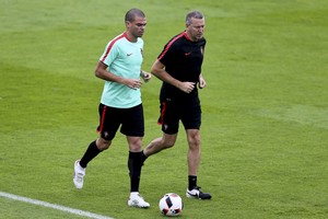 شكوك حول مشاركة بيبي أمام ويلز