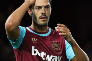 كريستال بالاس يتعاقد مع مدافع ويستهام جيمس تومكينز