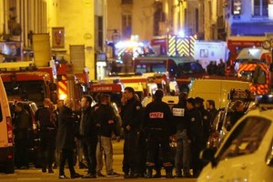 لجنة تحقيق برلمانية حول اعتداءات باريس تدعو إلى تنظيم اصلاح الاستخبارات الفرنسية