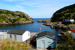 قرية حدودية تشهد انقساما في الولاءات قبيل موقعة ألمانيا وفرنسا في 'يورو 2016'