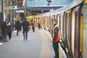 إعادة فتح محطة لقطارات الأنفاق في لندن بعد إنذار أمني