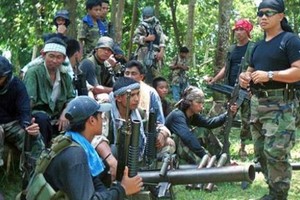 مقتل 10 في اشتباكات بين القوات الفلبينية ومتمردين