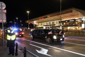 قادة الناتو يشاركون في قمة 'تاريخية' في ظل توترات مع روسيا