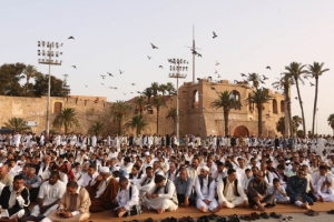 مقتل 11 عسكرياً من قوات حفتر بهجوم في بنغازي