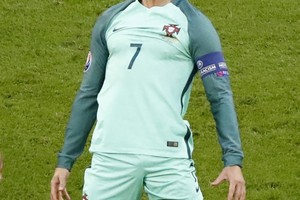 رونالدو يسعى للانفراد بلقب الهداف التاريخي لبطولات الأمم الأوروبية