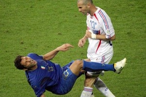 ماتيرازي يكشف ما قاله لزيدان في نهائي مونديال 2006