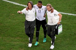 بايرن يؤكد أن الإصابة لن تحرم بواتينغ من بداية الموسم الجديد للبوندسليغا