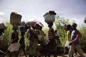 الآلاف يفرون من العنف في جمهورية أفريقيا الوسطى إلى تشاد والكاميرون