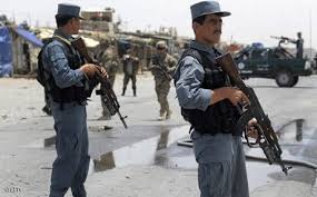 إصابة مدرس وثلاثة طلاب في انفجار بمدرسة في أفغانستان