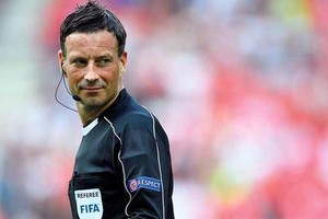 حكم نهائي 'يورو 2016': سلوك اللاعبين كان رائعاً