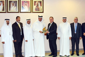 وكيل 'العمل' يفتتح 'مشروع خيمة الصحة المثالية 2020'... ويؤكد انخفاض وفيات الحوادث المهنية إلى 50%	