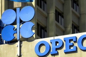 أوبك تتوقع ارتفاع الطلب على النفط الخام العام المقبل