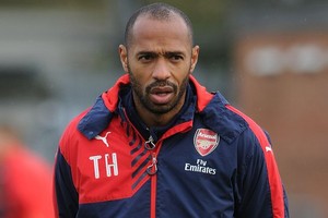 هنري يرحل عن أرسنال بقرار من فينغر