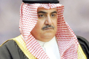 وزير الخارجية يدعو البحرينيين في تركيا لعدم الخروج والاتصال بأهاليهم