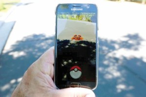 «بوكيمون»: المرور السعودي ينصح... و«اتصالات الإمارات» تنبه... و«الداخلية الكويتية» تحذّر