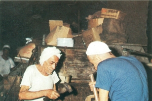 ﻿مُعجم المهن الشعبية: مهنة الحدَّاد