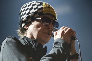 وفاة الموسيقي الاميركي الان فيغا رائد موسيقى البانك عن 78 عاماً