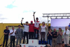 ناصر بن حمد يشيد بتحقيق الفارس الرويعي للمركز الأول في سباق ارجنتون الفرنسي