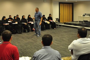 'الشباب والرياضة' تقدم دورات متنوعة ضمن برنامج 'كفاءات' للمراكز الشبابية