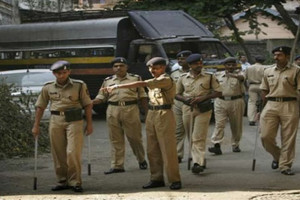 مقتل 10 جنود في هجوم للمتمردين بالهند