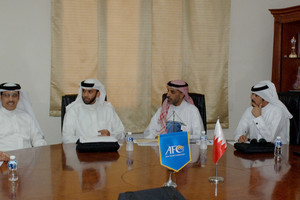 علي بن خليفة يلتقي اللجنة الطبية للبطولة القارية