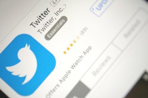 'تويتر' تتيح التقدم لتوثيق الحسابات للجميع