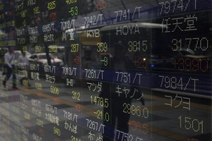 نيكي يرتفع لأعلى مستوى في 6 أسابيع بفعل تراجع الين وآمال التحفيز