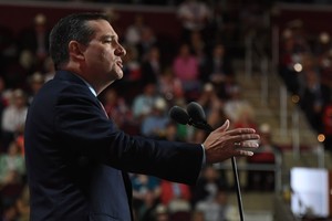 تيد كروز يقابل باستهجان لامتناعه عن تأييد ترامب في مؤتمر الحزب الجمهوري