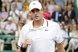 دورة واشنطن: ايسنر إلى الدور الثالث وستوسور إلى ربع النهائي