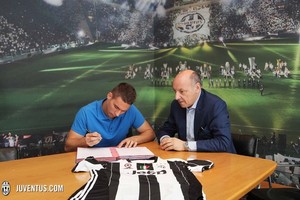 يوفنتوس يضم موهبة كرواتيا في رابع صفقاته