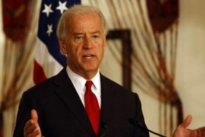 جو بايدن يحث تركيا على الالتزام بسيادة القانون