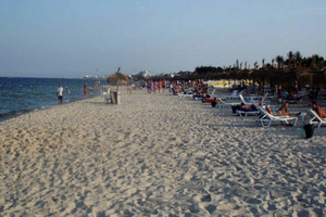 شاطئ 'للنساء فقط' في الجزائر... خشية للتحرش ودواعٍ دينية