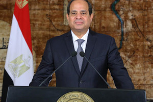 السيسي يغيب عن القمة العربية في نواكشوط