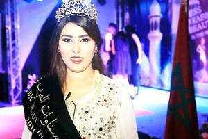 بالصور... تتويج المغربية نجلاء العمرانى ملكة حسناوات العرب