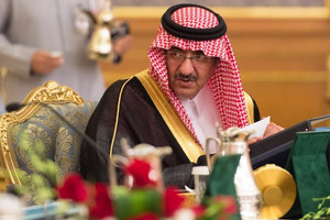 الأمير محمد بن نايف يطلع مجلس الوزراء السعودي على نتائج استقبال خادم الحرمين لجلالة الملك