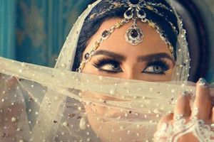 أحلام: «يلازمني خيالك»... غداً على المسرح الملكي بالقاهرة