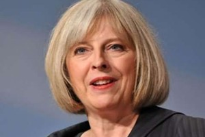 تيريزا ماي تزور وارسو لبحث وضع المهاجرين البولنديين