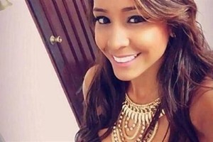 سجن كولومبية شاركت في مسابقة جمال بتهمة الاتجار بالمخدرات في الصين