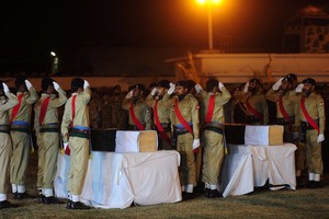 'طالبان' الباكستانية تعلن مسئوليتها عن قتل مسئولين بكراتشي