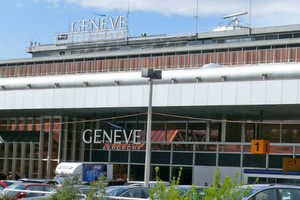 في مطار جنيف... كيف منعت سويسرية زوجها من السفر؟