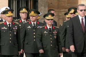 اردوغان يريد أن تخضع القوات المسلحة ووكالة المخابرات الوطنية لسلطة الرئاسة