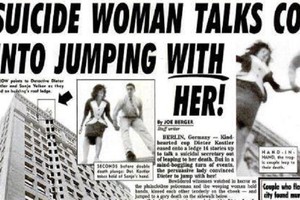 صعد لينقذها فانتحرا معاً!