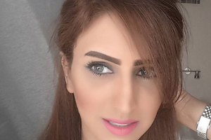 'بهدلة الوسط الفني' تجبر الفنانة البحرينية وفاء مكي على الاعتزال 