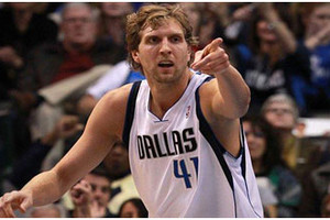 مافريكس الأميركي لكرة السلة يعلن رسميا عن تجديد عقد نوفيتسكي